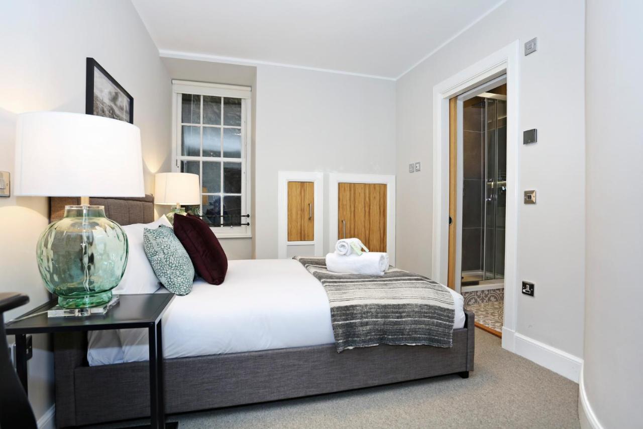 Joivy Refurbished Home On The Royal Mile EDI Exterior foto